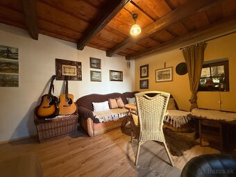 PREDAJ - RODINNÝ DOM - CHALUPA - JEDĽOVÉ KOSTOĽANY - 9