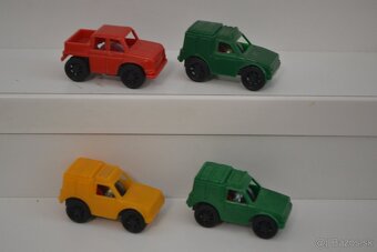 KINDER autíčka,,,,,, - 9