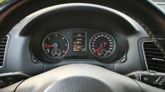 VW Sharan 2.0 TDi - 9