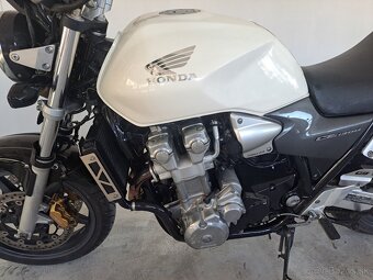 Honda CB 1300 ABS - 9