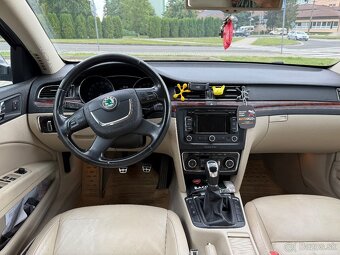 Škoda Superb 1.6 TDI 77kw GreenLine - 9