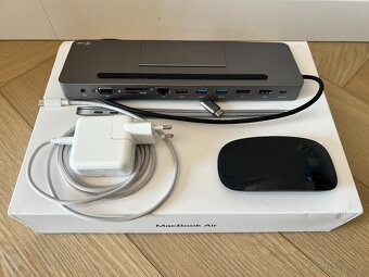 MacBook Air 13" Retina SK Vesmírne sivý 2019 / výborný stav - 9