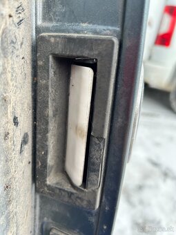 Páté dveře Škoda Octavia 3 kombi šedá - 9