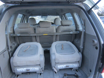 Carnival , obsah 2,9 CRDi, 136 kW, manual - 9