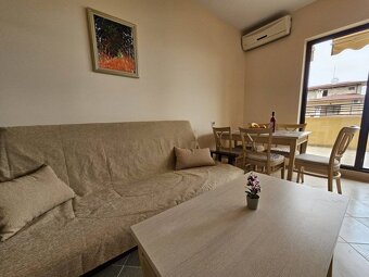 Trojizbový apartmán s morským panoramatickým výhľadom - 9