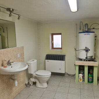 VÝRAZNE ZNÍŽENÁ CENA DREVENICA /NA LV RODINNÝ DOM/ HEĽPA - 9