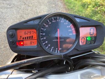 Predám Suzuki GSR 600 - 9