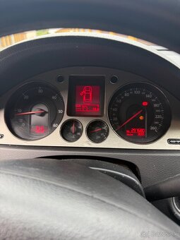 Volkswagen Passat 1.9tdi 77kw - 9