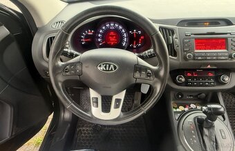 Predam KIA SPORTAGE 2.0 CRDi 4WD A6 - 9
