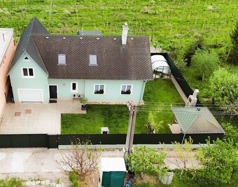 BA - Rača Krasňany / Na predaj 7 izbový RD - 9