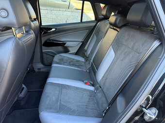 Volkswagen ID.4 ID.4 Pro Performance 77kWh 150kW IQ LED HUD - 9