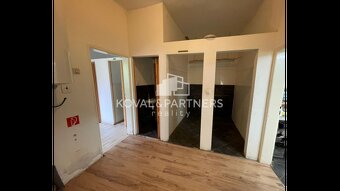 Predávame rodinný dom v širšom centre mesta Nitry - 9