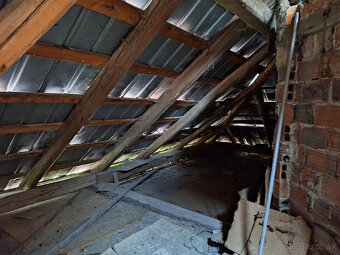 Dom za cenu bytu cena 75 000€ - 9