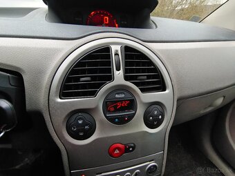 Renault Modus 1.5 dCi • 2004 • 60 kW • 140tis KM • - 9