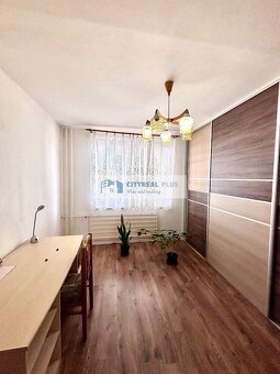 Ponúkame Vám na prenájom zariadený 3 izbový byt v Nových Zám - 9