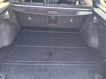 Hyundai i30 CW 1.4i Family - 9