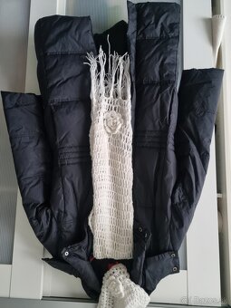 Stredné dlhá,tepla ,kvalitná vetrovka+ lahucky kabatik - 9