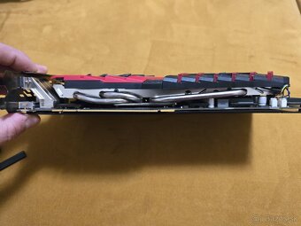 Predam grafiku gtx 1080 - 9