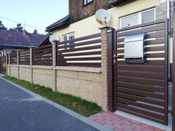 Kovové vstupné brány. - 9