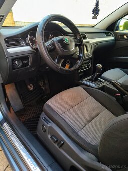 Škoda Superb Combi 2.0tdi - 9