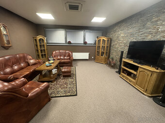Predaj nebytového priestoru 156 m² v atraktívnej časti Ružin - 9