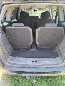 Opel Zafira - 9