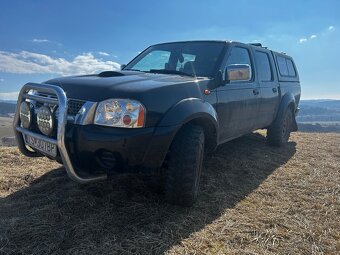 Nissan Navara D22 - 9