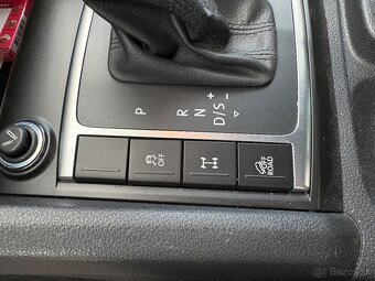 Volkswagen Amarok 3,0TDI 4Motion - 9