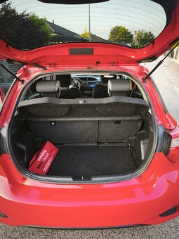 Toyota Yaris 2019 - automat benzín 1.5 - 9