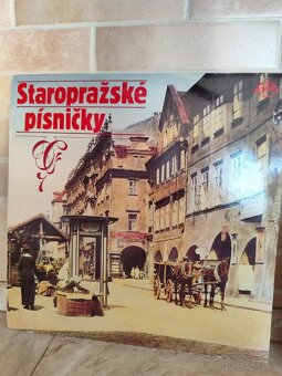 LP platne - 9