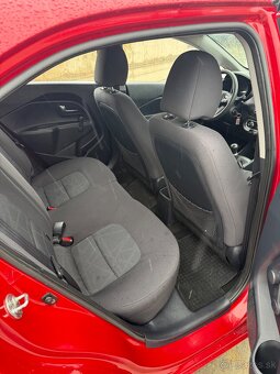 Predam KIA Rio 1.25 benzín - 9