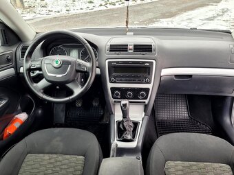 SKODA OCTAVIA COMBI 1.6 TDI 77KW - 9