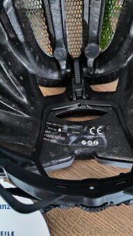 Abus Airbreaker, L/59-61cm, nová - 9