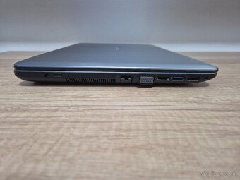 Asus VivoBook X541NA /Intel N4200/4GB/HD/256GB SSD/Bat ok - 9