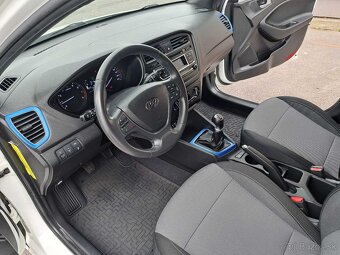 Hyundai i20 1.2i 16V Style - 9