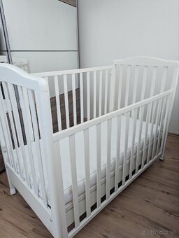 Detská postieľka Italbaby s praktickým úložnym priestorom - 9
