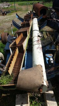 Predám kombajn Fortschritt E514 - 9
