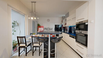 4-izbový rodinný dom s veľkým pozemkom v obci Igram - 9