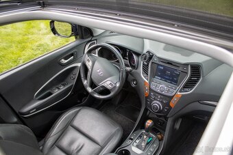 Hyundai Santa Fe 2.2 CRDi 4x4 Premium A/T - 9