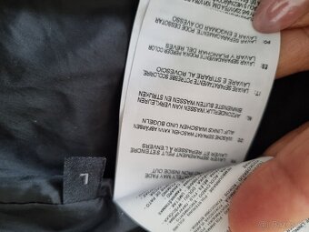 nová sivo-čierna dámska bunda Napapijri veľ. 40 - 9