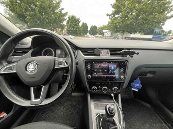 Škoda Octavia 3 - 9