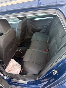 ROZPREDÁM ŠKODA SUPERB III COMBI 2.0 TDI – r. 2016 - 9