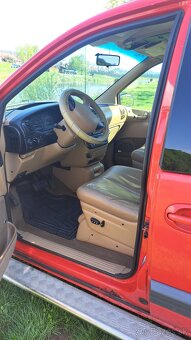 Chrysler Grand Voyager 4x4 - 9