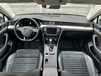 Volkswagen Passat Variant 2.0 TDI BMT Highline DSG - 9