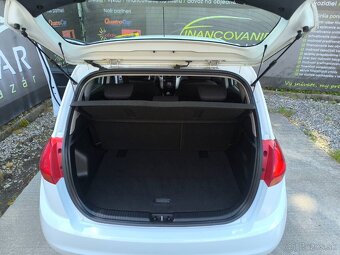 Kia Venga 1.4 CVVT EX - 9