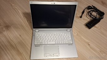 Notebook Panasonic CF - MX4 - 9