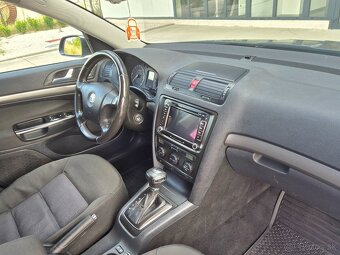 Predám Škoda Octavia 2 Combi 1.9 TDI 77kw DSG A/T r.v 2006 - 9