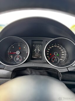 Volkswagen Golf 6 BlueMotion 2011 1.6TDI - 9