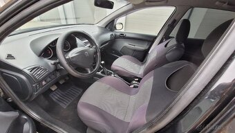Peugeot 206+ - 9