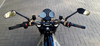 Moto guzzi v11 - 9